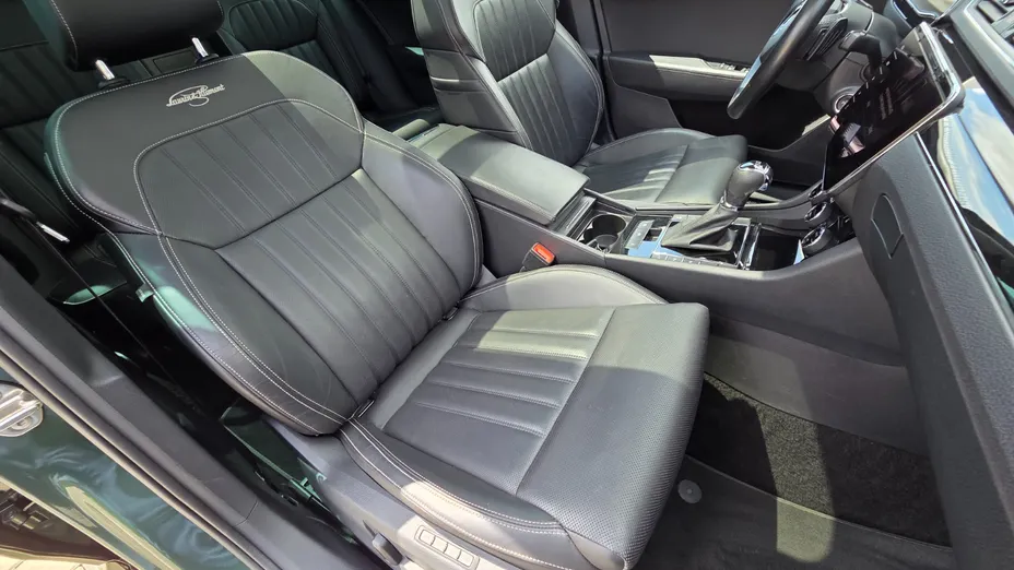 SKODA Superb Superb 2.0 TDI SCR L&K DSG