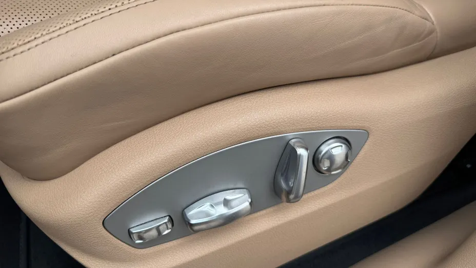 PORSCHE Macan Macan T