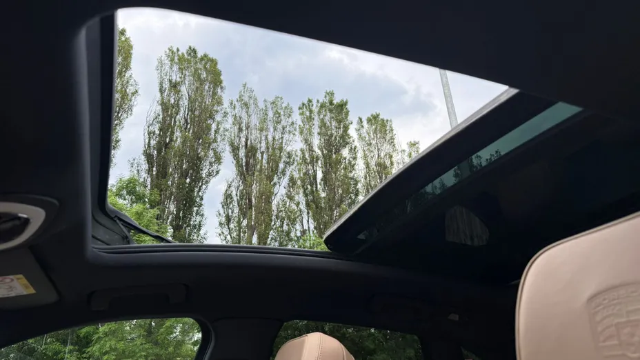 PORSCHE Macan Macan T