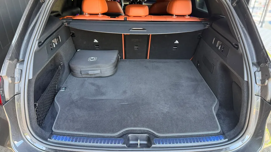 MERCEDES-BENZ GLC GLC 300 e 4-Matic Avantgarde