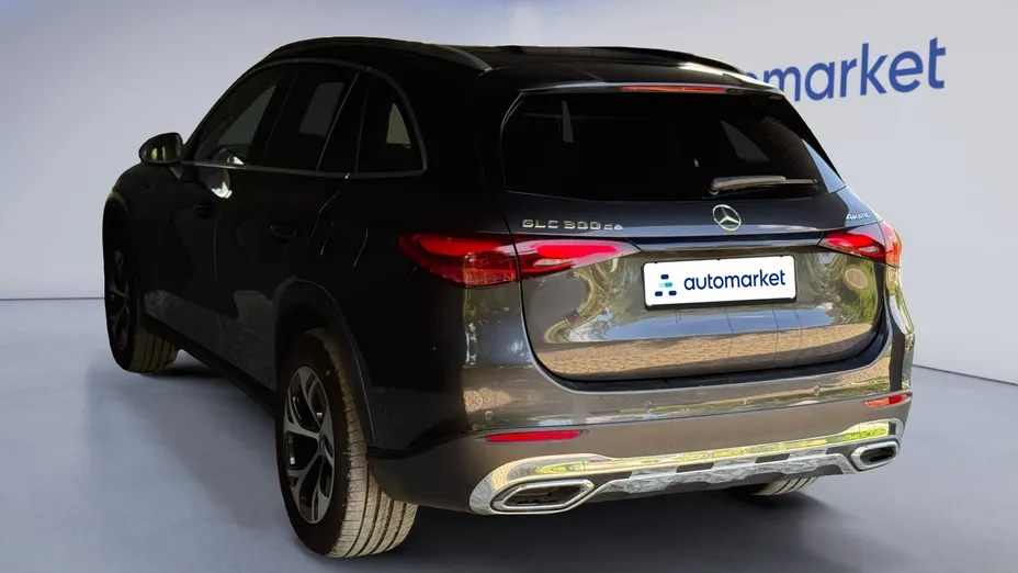 MERCEDES-BENZ GLC GLC 300 e 4-Matic Avantgarde