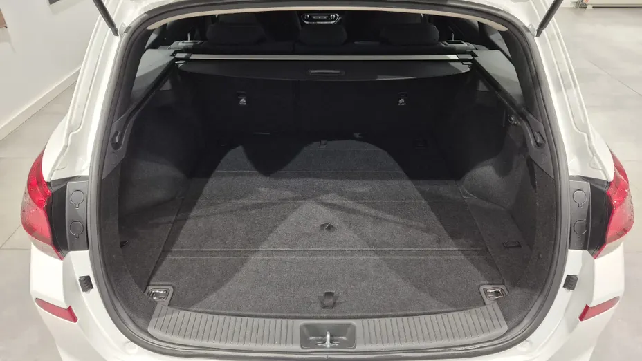 HYUNDAI i30 i30 1.5 T-GDI 48V Modern