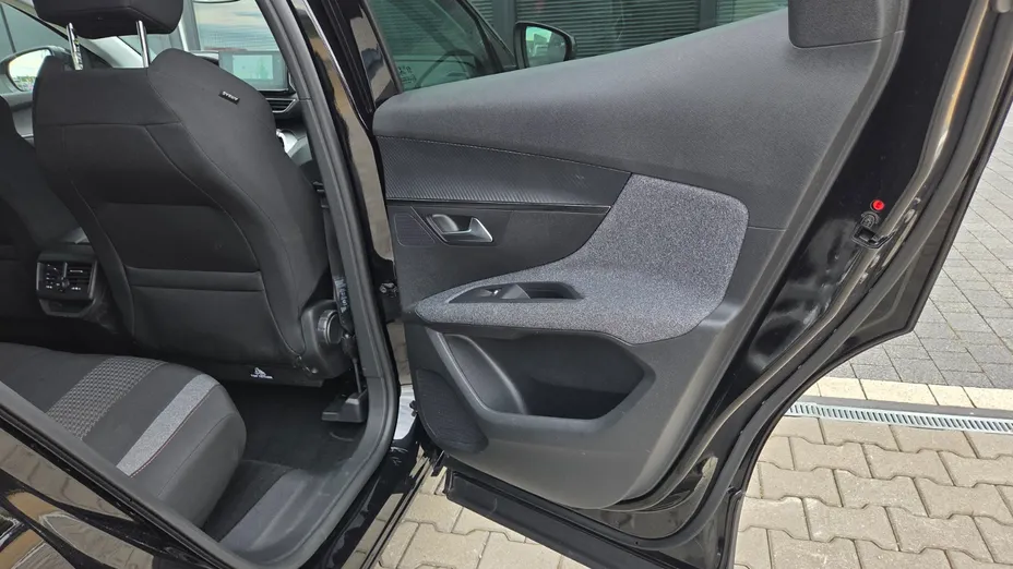 PEUGEOT 3008 3008 1.5 BlueHDi Active Pack S&S