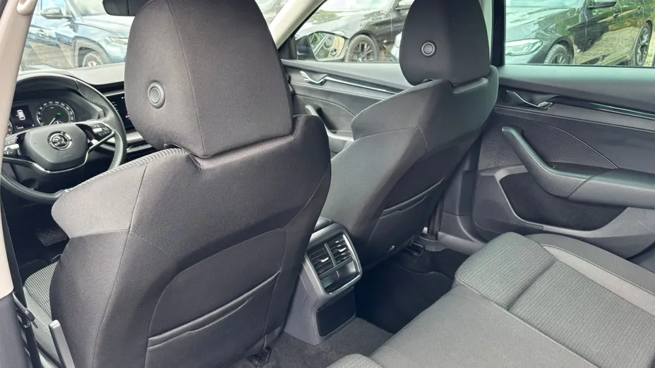 SKODA Octavia Octavia 2.0 TDI Ambition DSG