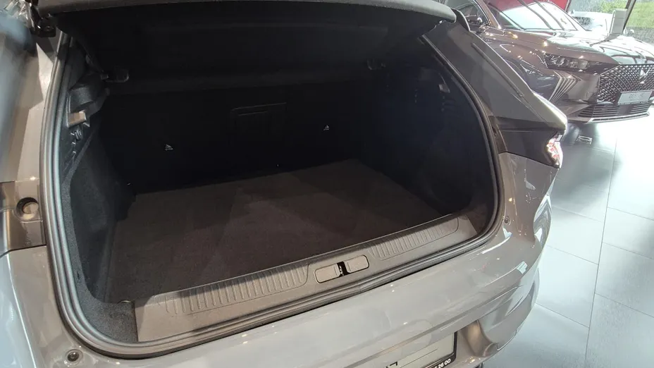 DS N°4 N°4 E-Tense 58.3kWh Étoile Alcantara Nowy