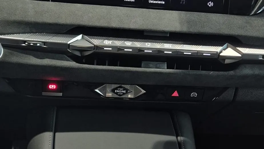 DS N°4 N°4 E-Tense 58.3kWh Étoile Alcantara Nowy