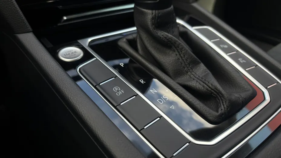 VOLKSWAGEN Arteon Arteon 2.0 TSI Elegance DSG