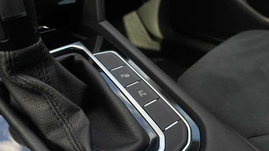 VOLKSWAGEN Arteon Arteon 2.0 TSI Elegance DSG