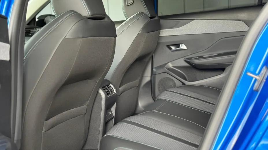 PEUGEOT 308 308 1.2 PureTech Allure S&S EAT8