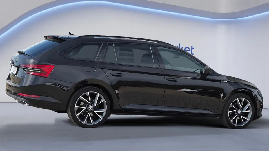SKODA Superb Superb 2.0 TDI 4x4 Sportline DSG