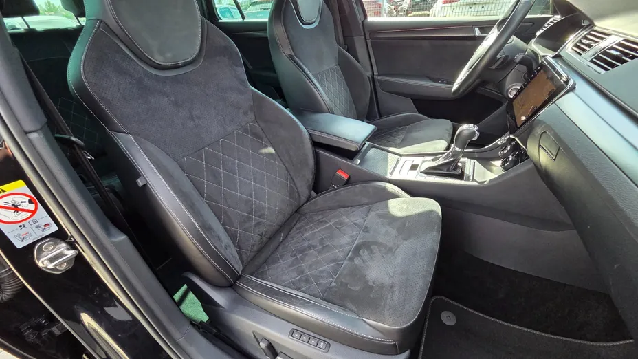 SKODA Superb Superb 2.0 TDI 4x4 Sportline DSG