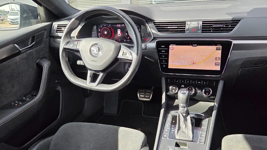 SKODA Superb Superb 2.0 TDI 4x4 Sportline DSG