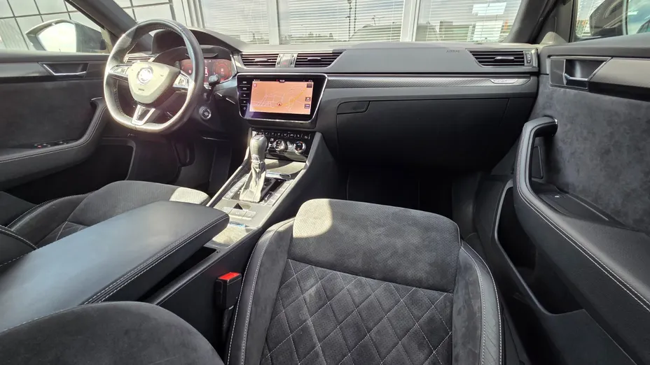 SKODA Superb Superb 2.0 TDI 4x4 Sportline DSG