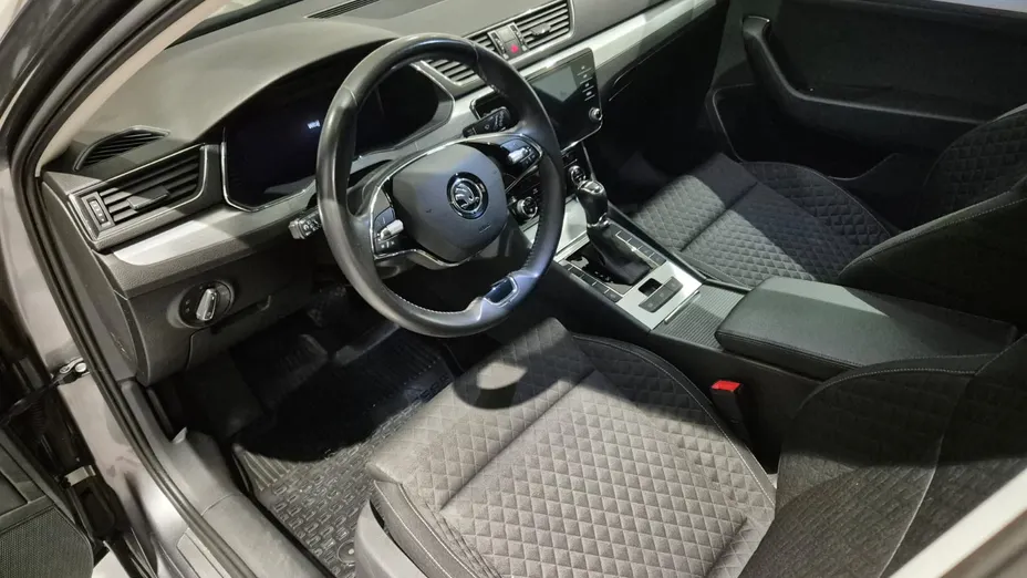 SKODA Superb Superb 1.5 TSI Ambition DSG