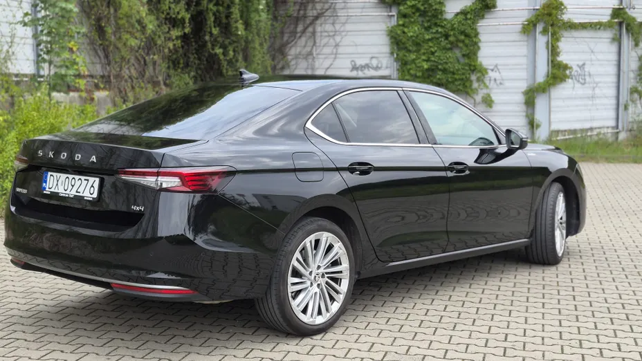 SKODA Superb Superb 2.0 TSI 4x4 L&K DSG