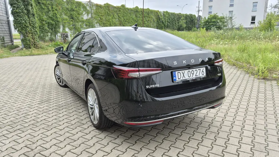 SKODA Superb Superb 2.0 TSI 4x4 L&K DSG