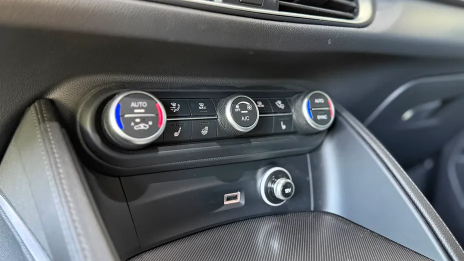 ALFA ROMEO Stelvio Stelvio 2.0 Turbo Veloce Q4 aut