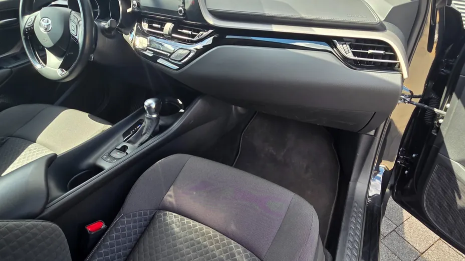 TOYOTA C-HR C-HR 1.8 Hybrid GPF Comfort