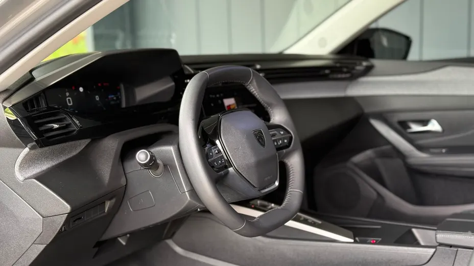 PEUGEOT 308 308 1.5 BlueHDi Allure S&S EAT8