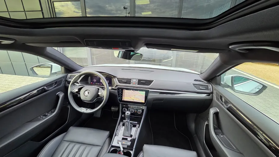 SKODA Superb Superb 2.0 TDI SCR L&K DSG