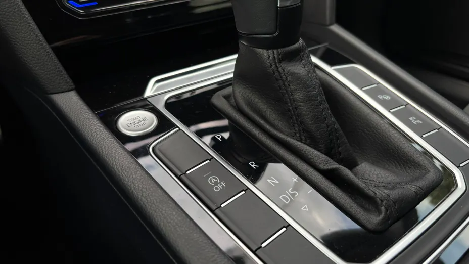 VOLKSWAGEN Arteon Arteon 2.0 TSI Elegance DSG
