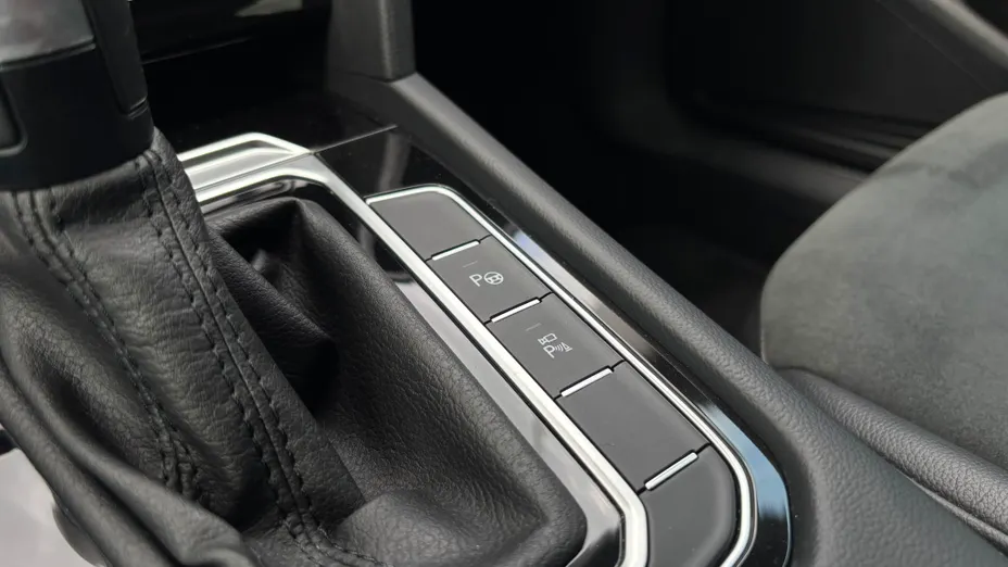 VOLKSWAGEN Arteon Arteon 2.0 TSI Elegance DSG