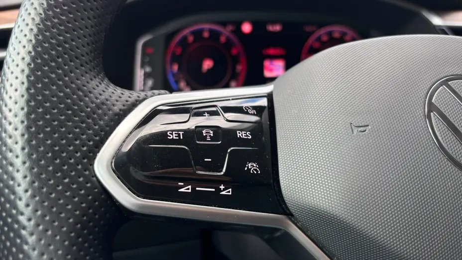 VOLKSWAGEN Arteon Arteon 2.0 TSI Elegance DSG
