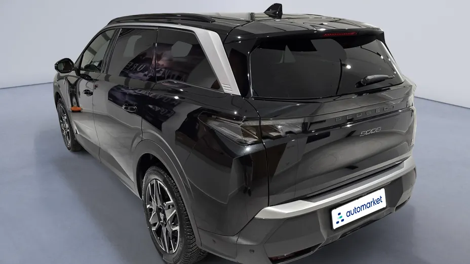 PEUGEOT 5008 5008 1.2 PureTech mHEV GT Exclusive S&S e-DCS6 Nowy