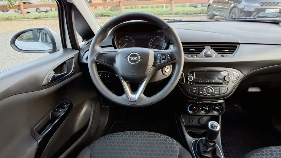 OPEL Corsa -