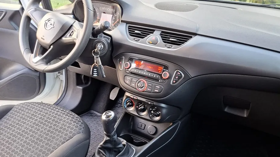 OPEL Corsa -