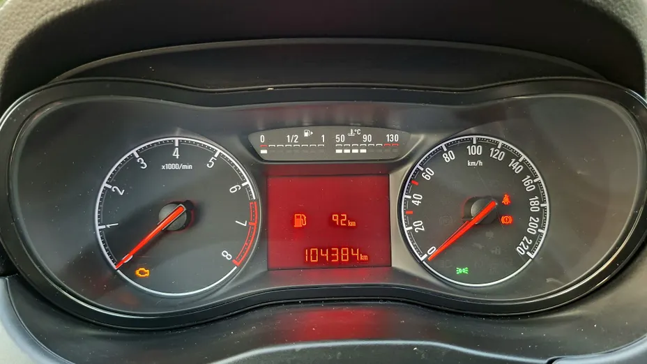 OPEL Corsa -