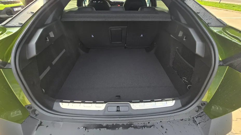 PEUGEOT 408 408 1.2 PureTech mHEV GT Exclusive S&S e-DCS6 Nowy