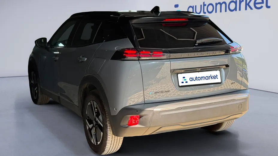 PEUGEOT 2008 e-2008 54kWh GT