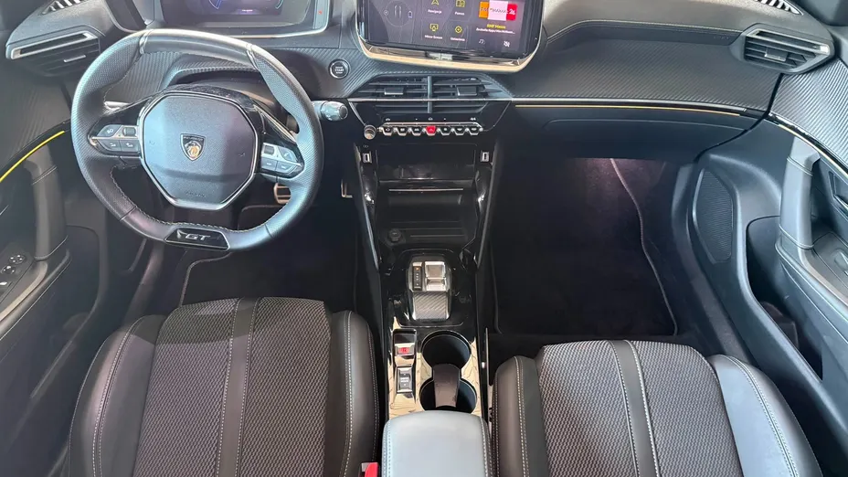 PEUGEOT 2008 e-2008 54kWh GT
