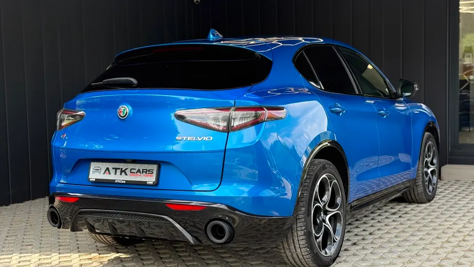 ALFA ROMEO Stelvio Stelvio 2.0 Turbo Veloce Q4 aut