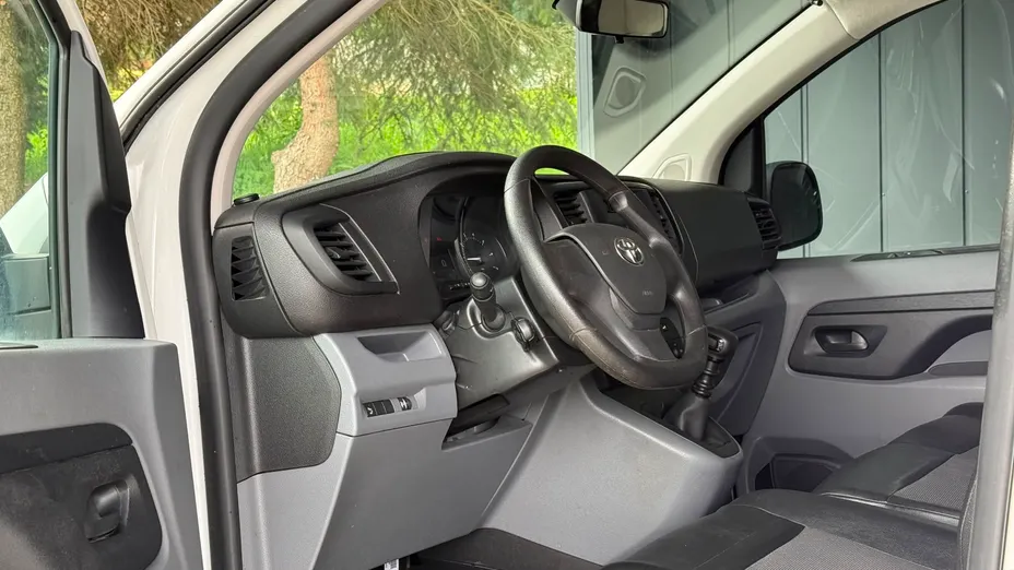 TOYOTA Proace Proace 2.0 D-4D Long 3,1t Active