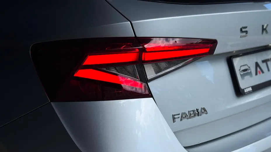 SKODA Fabia Fabia 1.0 TSI Style