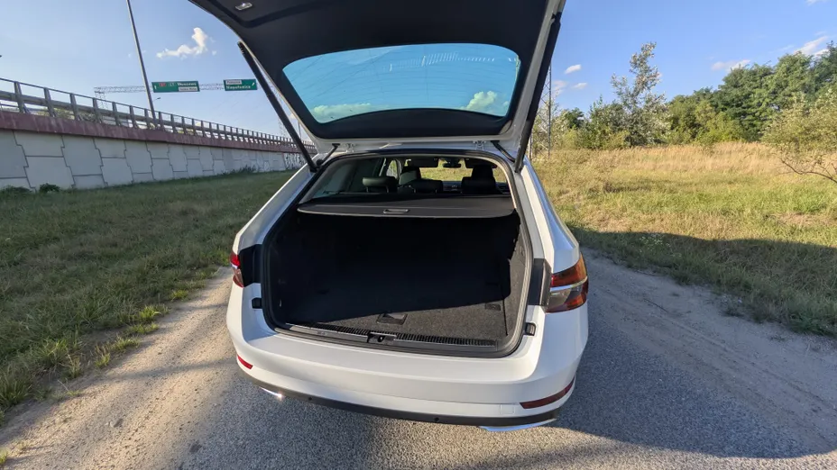 SKODA Superb Superb 2.0 TDI SCR 4x4 L&K DSG