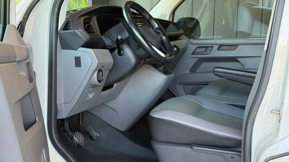 VOLKSWAGEN Transporter Transporter T6.1 TDI L2H1