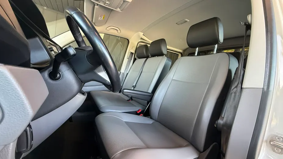 VOLKSWAGEN Transporter Transporter T6.1 TDI L2H1