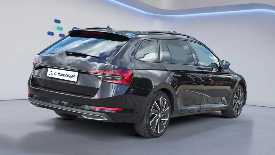 SKODA Superb Superb 2.0 TDI SCR Sportline DSG