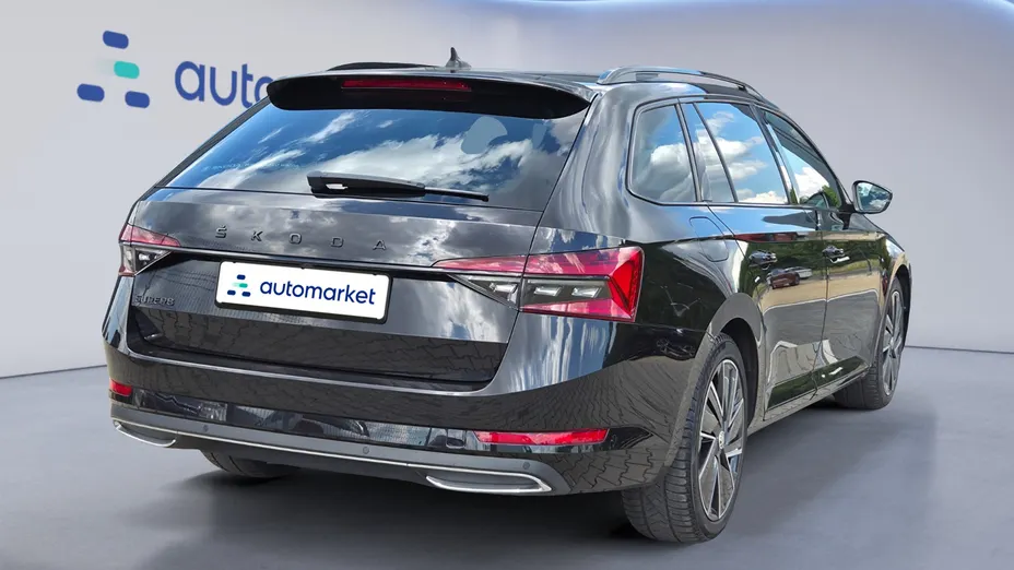 SKODA Superb Superb 2.0 TDI SCR Sportline DSG