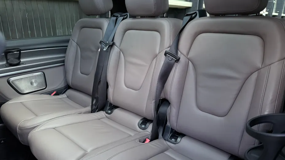MERCEDES-BENZ V Klasa V 300 d 4-Matic 9G-Tronic Exclusive (długi)