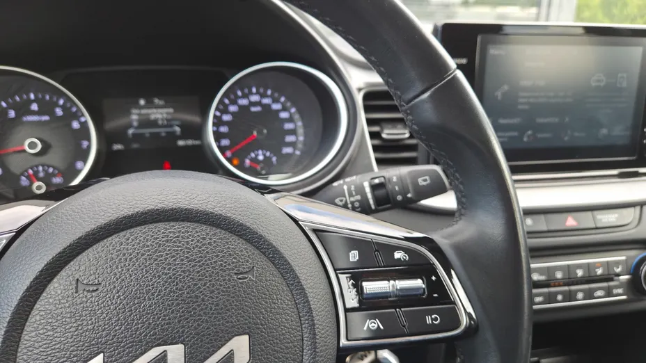KIA Cee'd Ceed 1.5 T-GDI Business Line