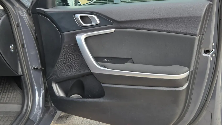 KIA Cee'd Ceed 1.5 T-GDI Business Line