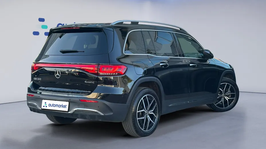 MERCEDES-BENZ EQB EQB 300 66.5kWh 4-Matic AMG