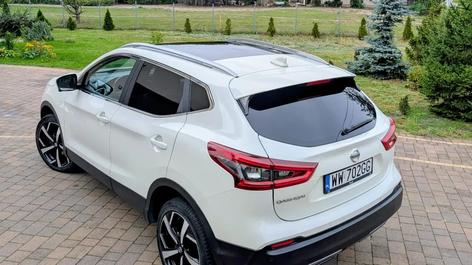 NISSAN Qashqai Qashqai 1.2 DIG-T Tekna EU6
