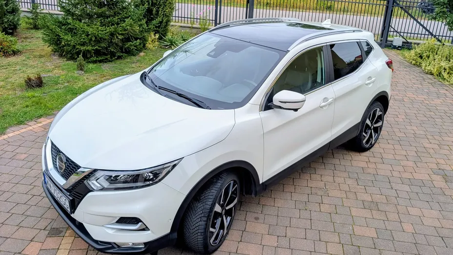 NISSAN Qashqai Qashqai 1.2 DIG-T Tekna EU6