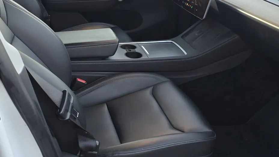 TESLA Model Y Y 79kWh Long Range AWD