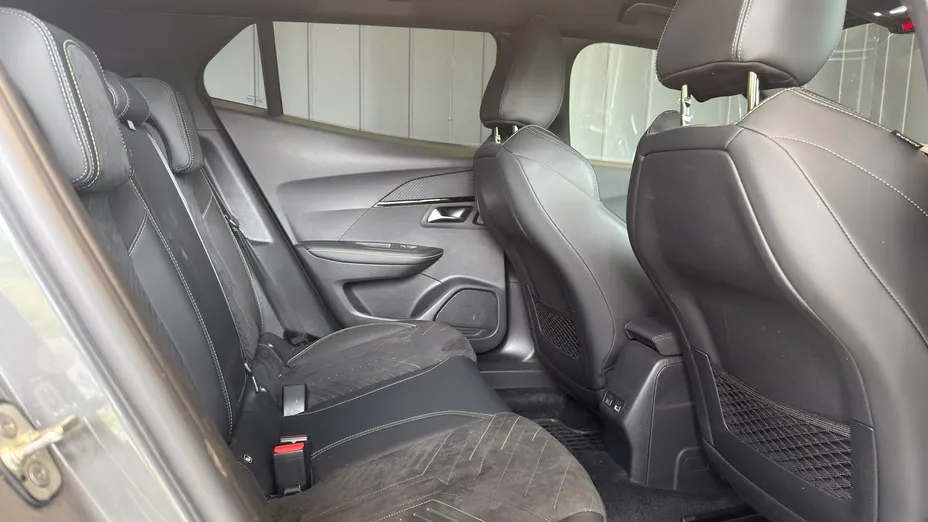 PEUGEOT 2008 2008 PureTech 130 GT S&S EAT8